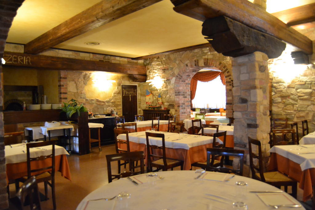 Locanda Ferrari Goro Eksteriør billede