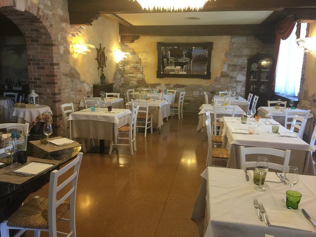 Locanda Ferrari Goro Eksteriør billede